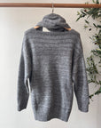 TWIST OF FATE Sweater