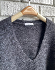 DOMINIK V Neck Sweater
