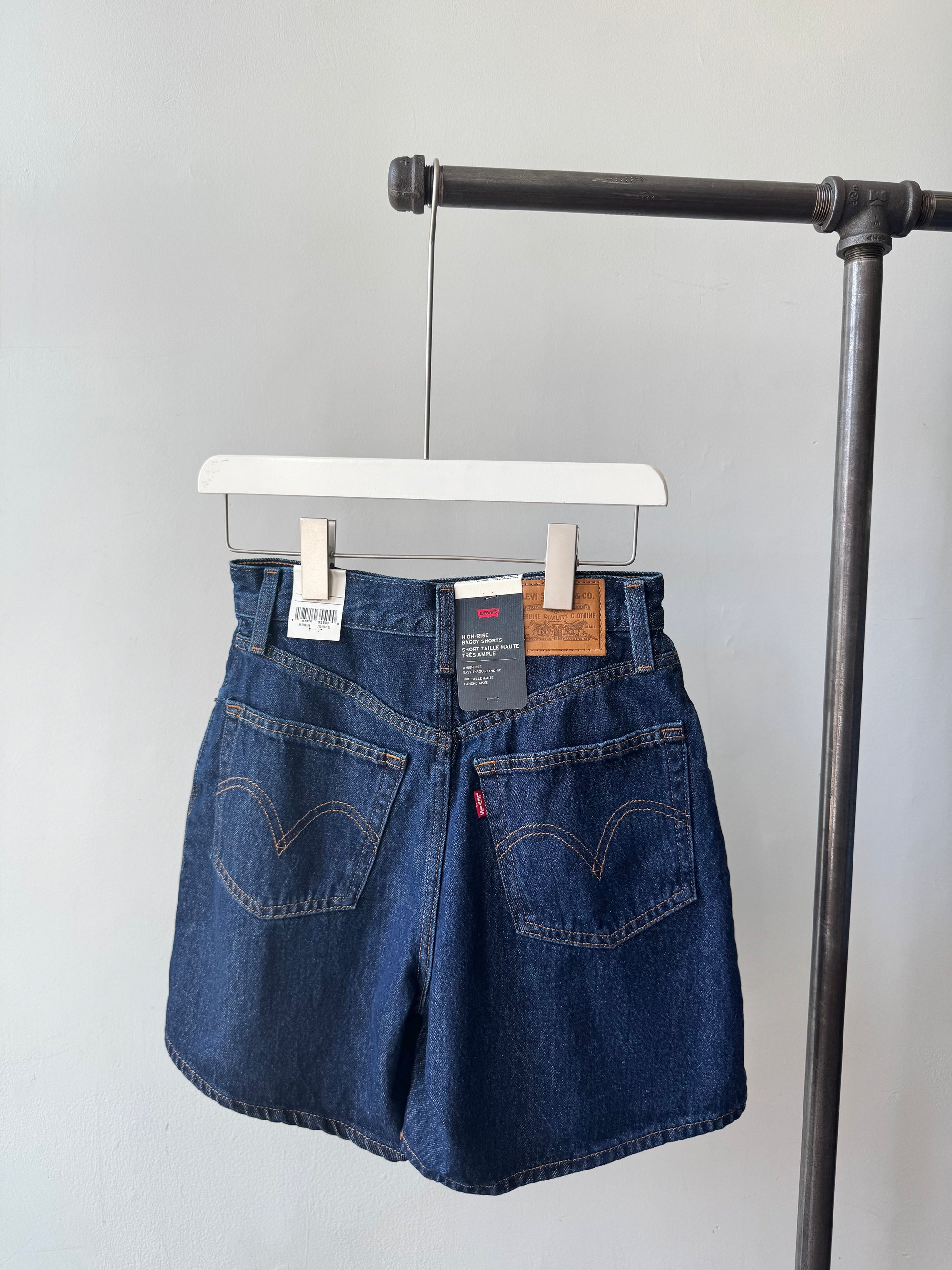 LEVI&#39;S HIGH BAGGY Shorts