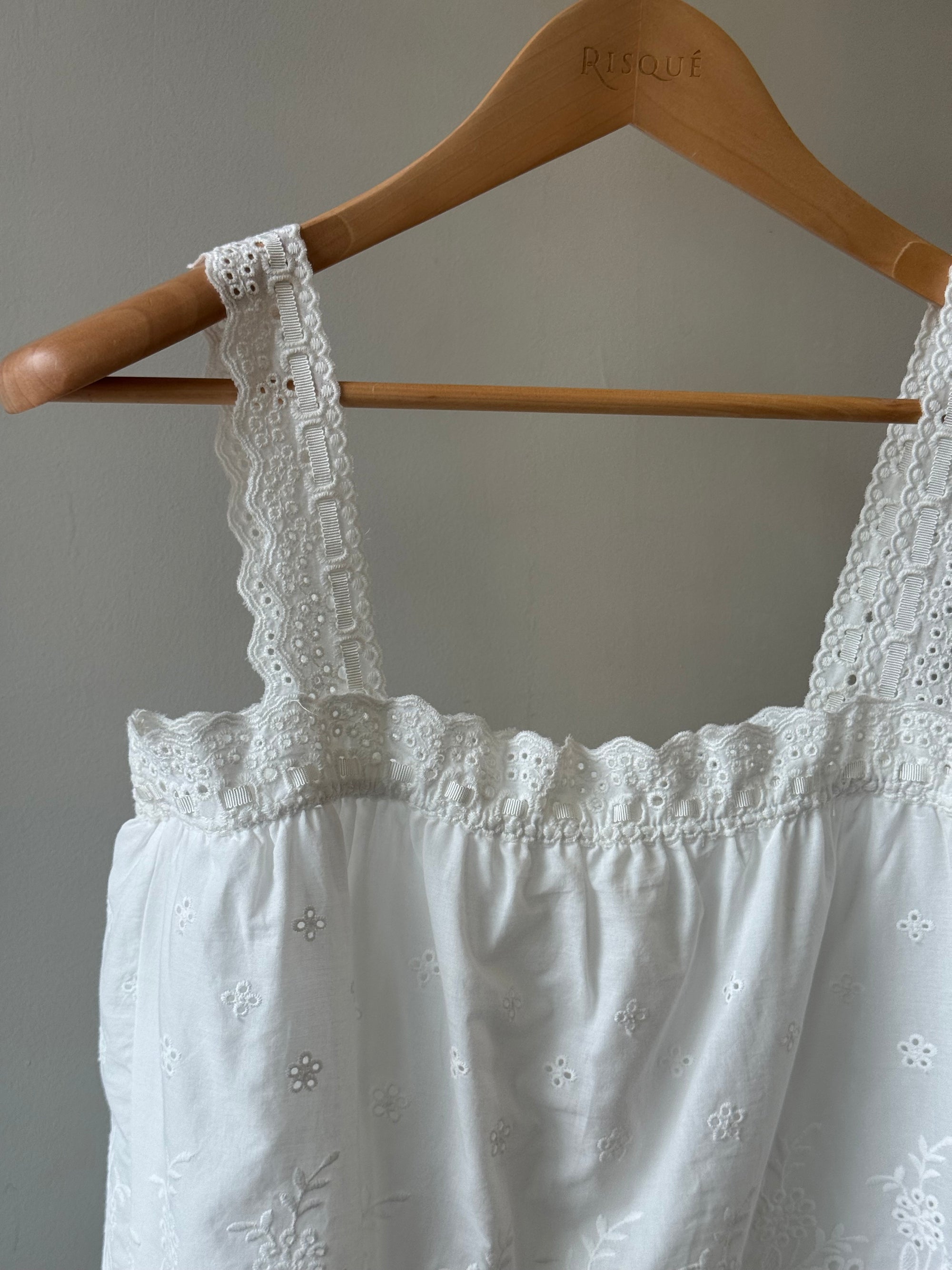 BELONG TOGETHER Top