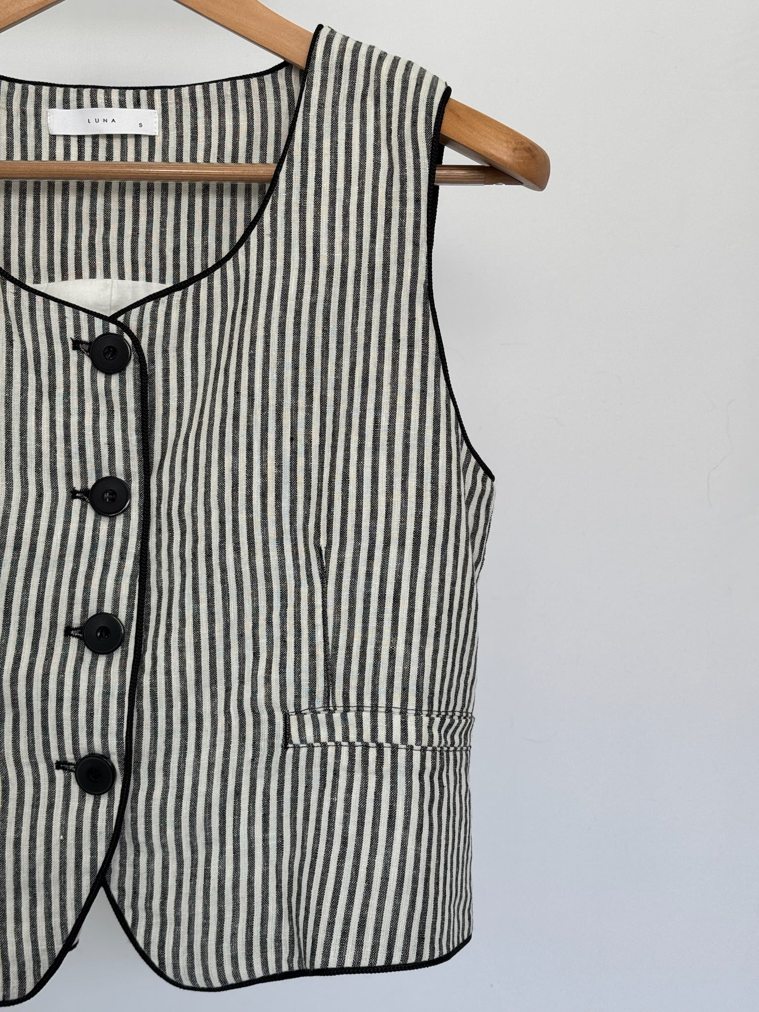 LEV Vest
