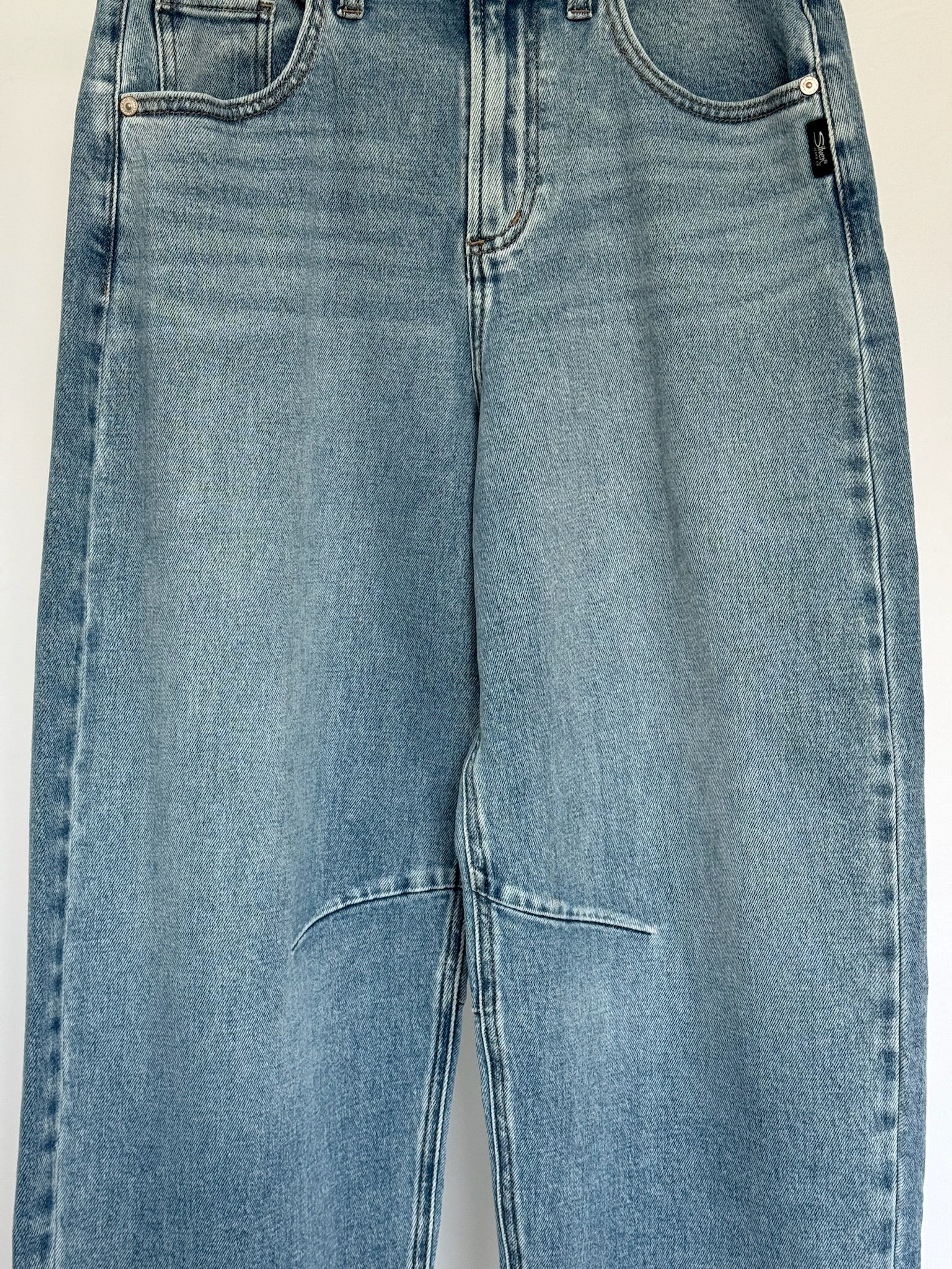 BARREL Jeans