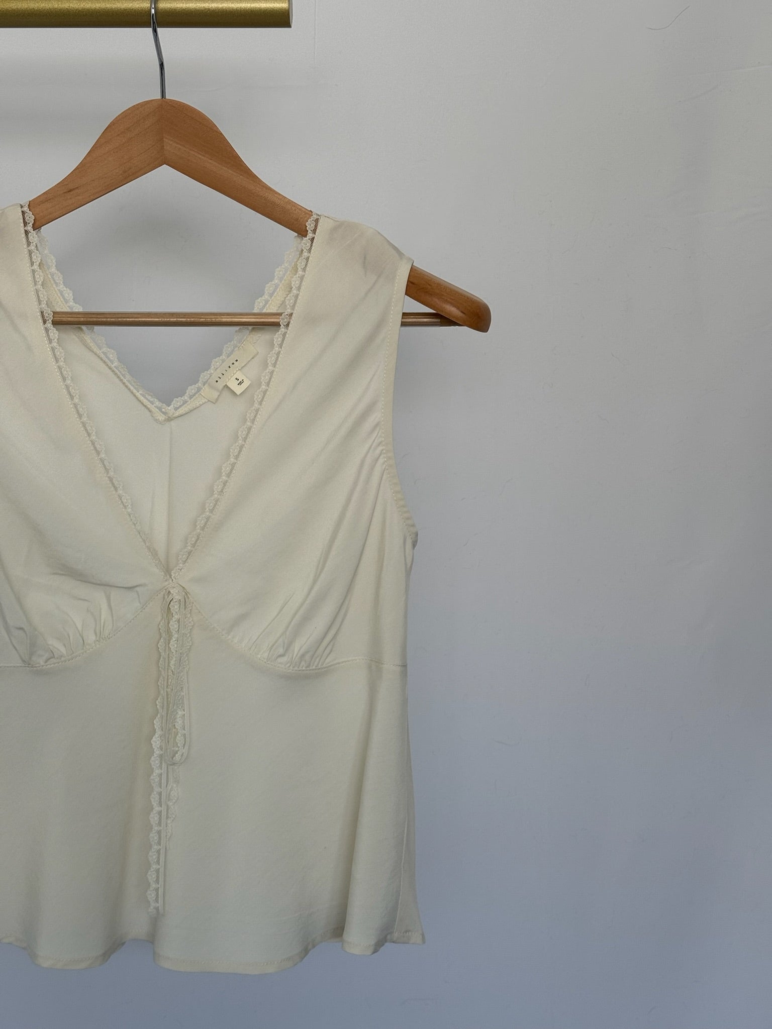 THE ARIELLE Top