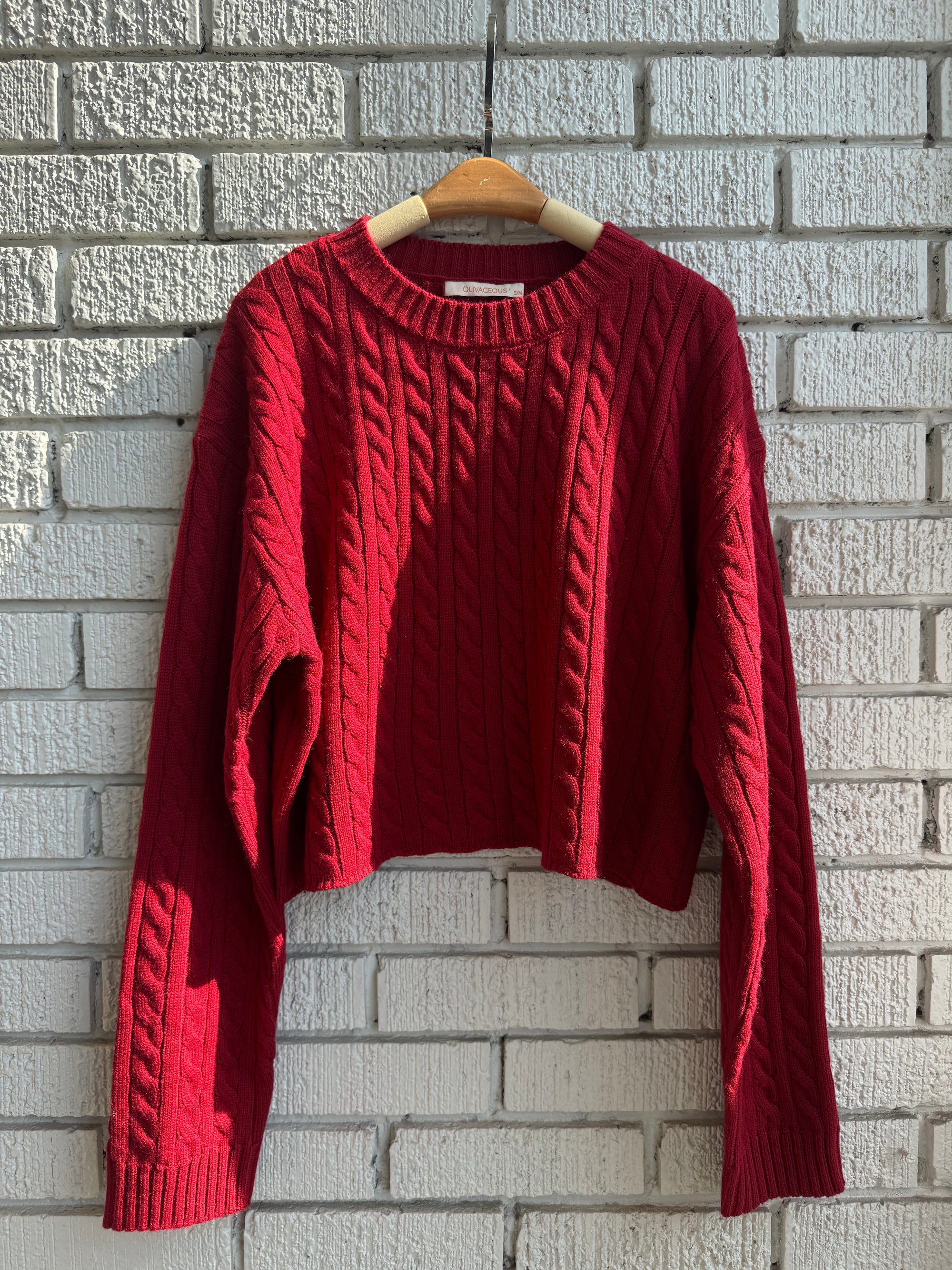 GET CLOSE Sweater