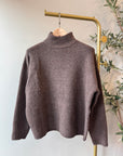 AQUARIUS Sweater