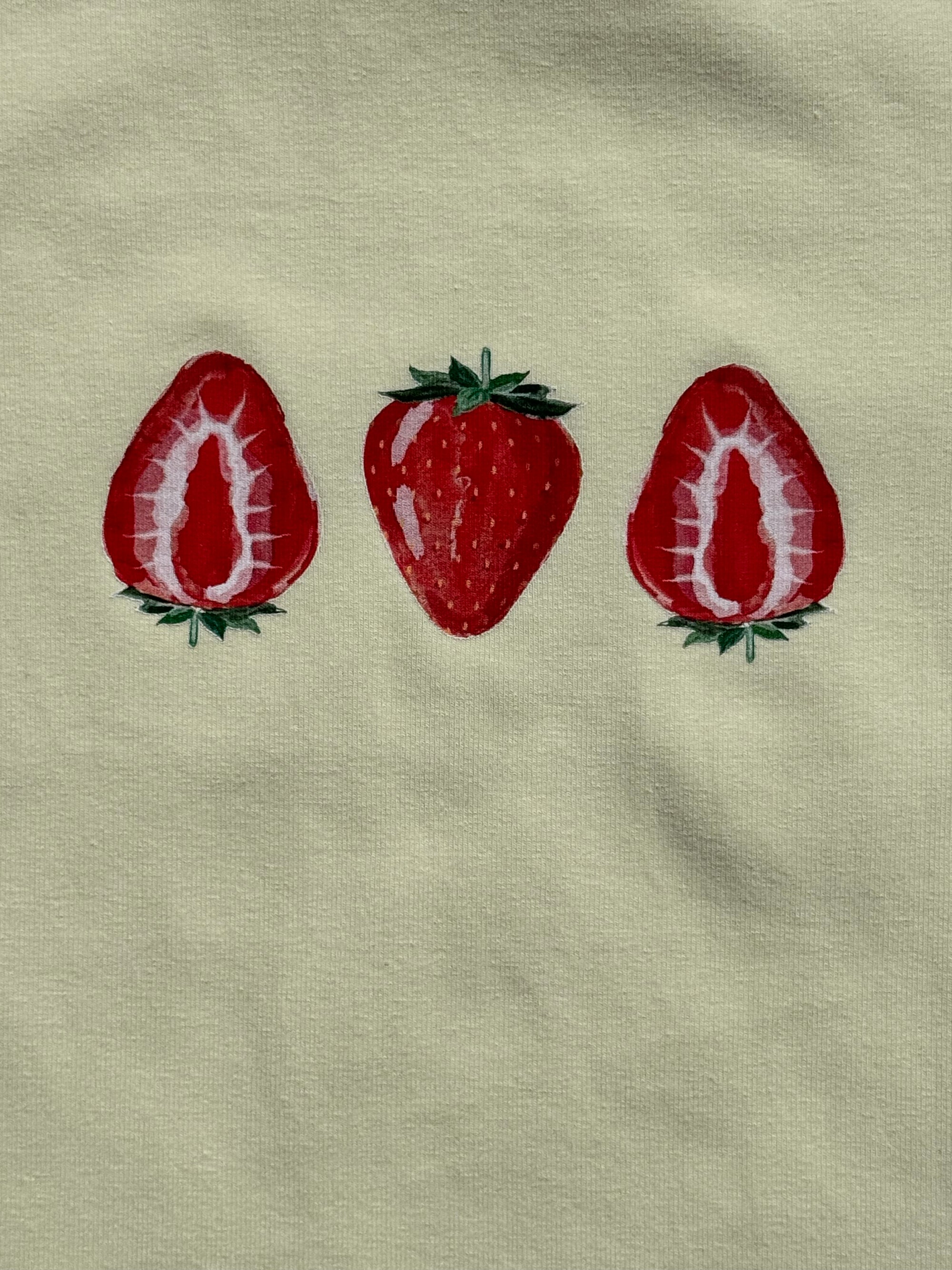 STRAWBERRY T-Shirt