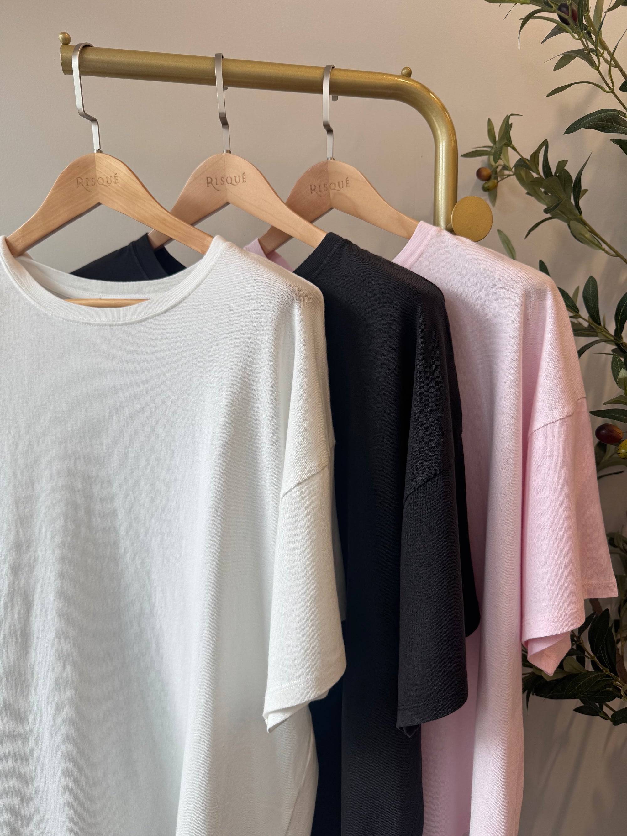 LUCKY GIRL Tee