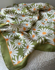 Daisy Scarf