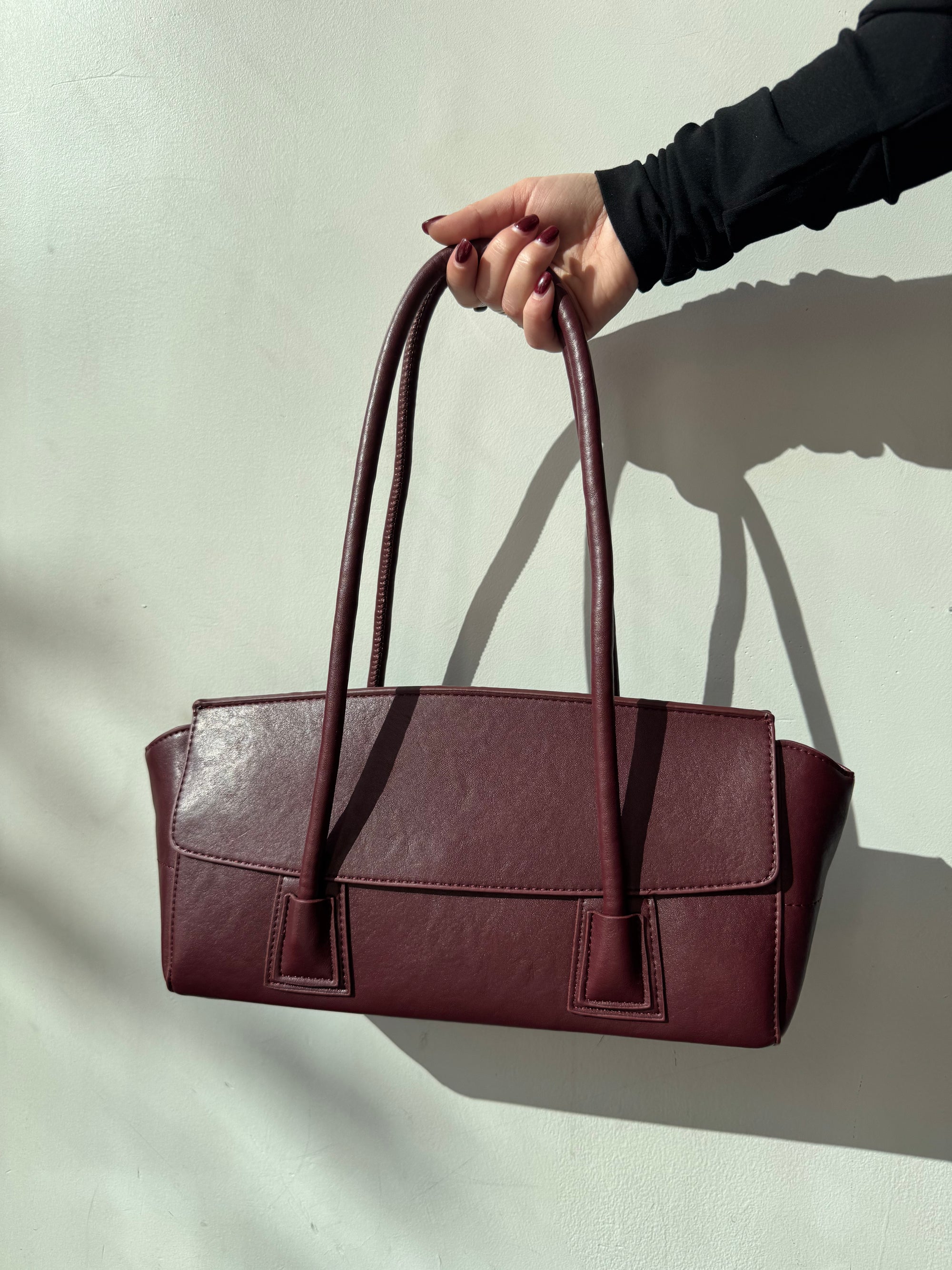 VIVIENNE Bag