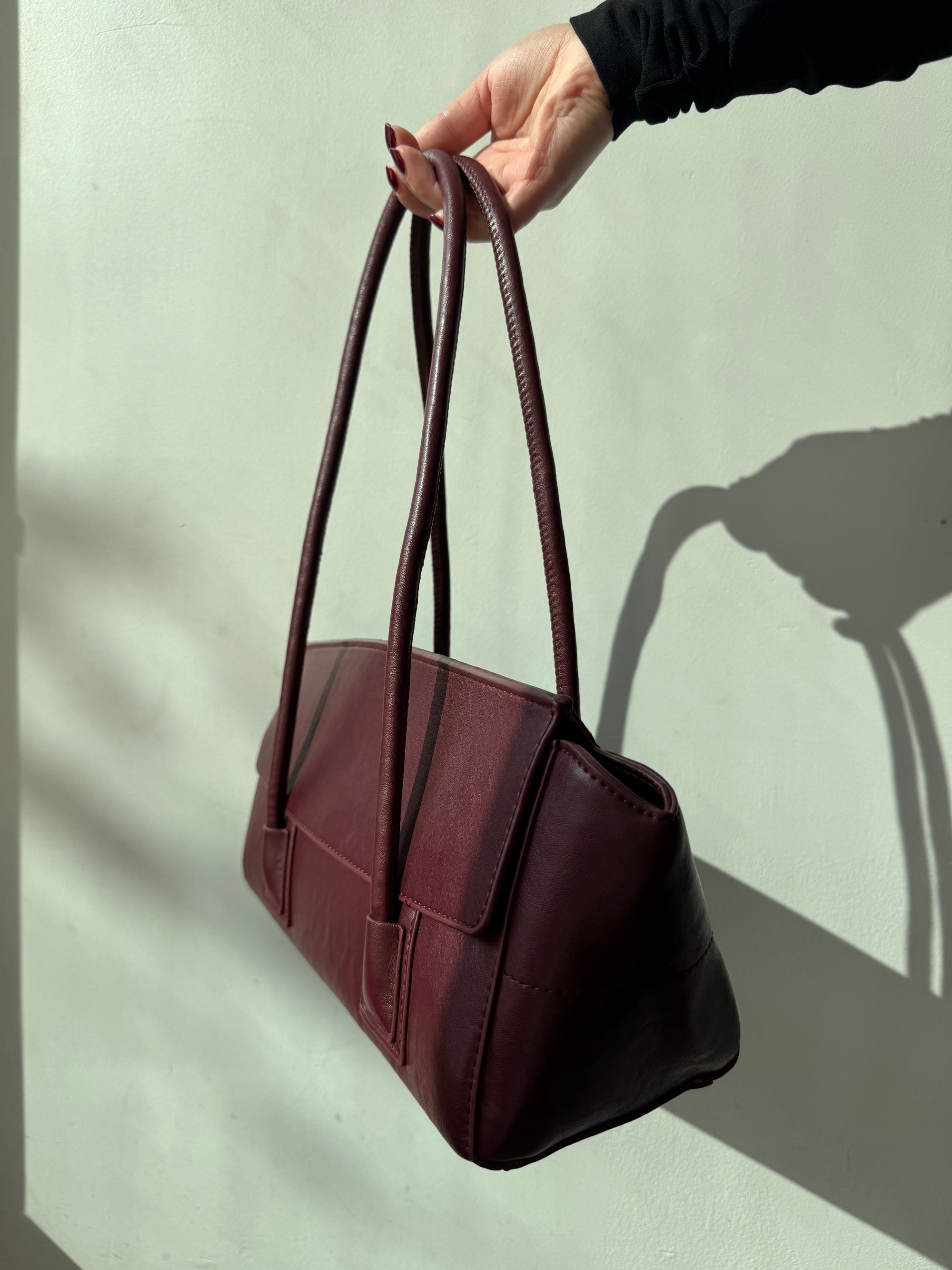 VIVIENNE Bag