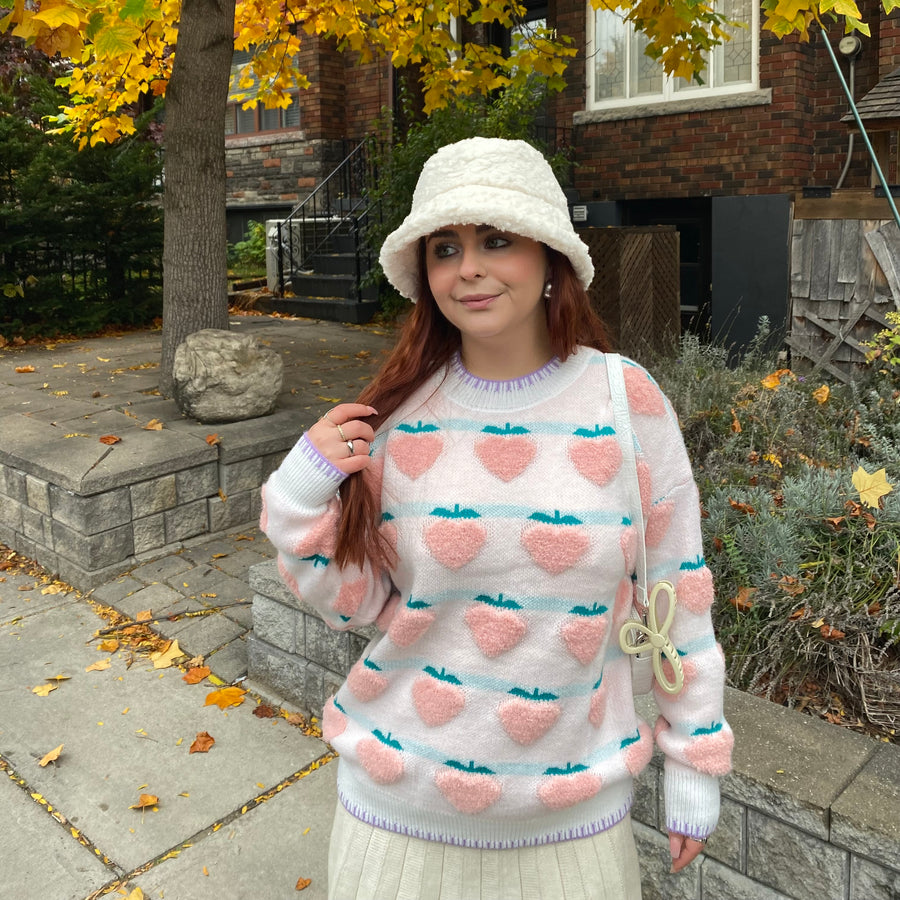 PEACHY Sweater