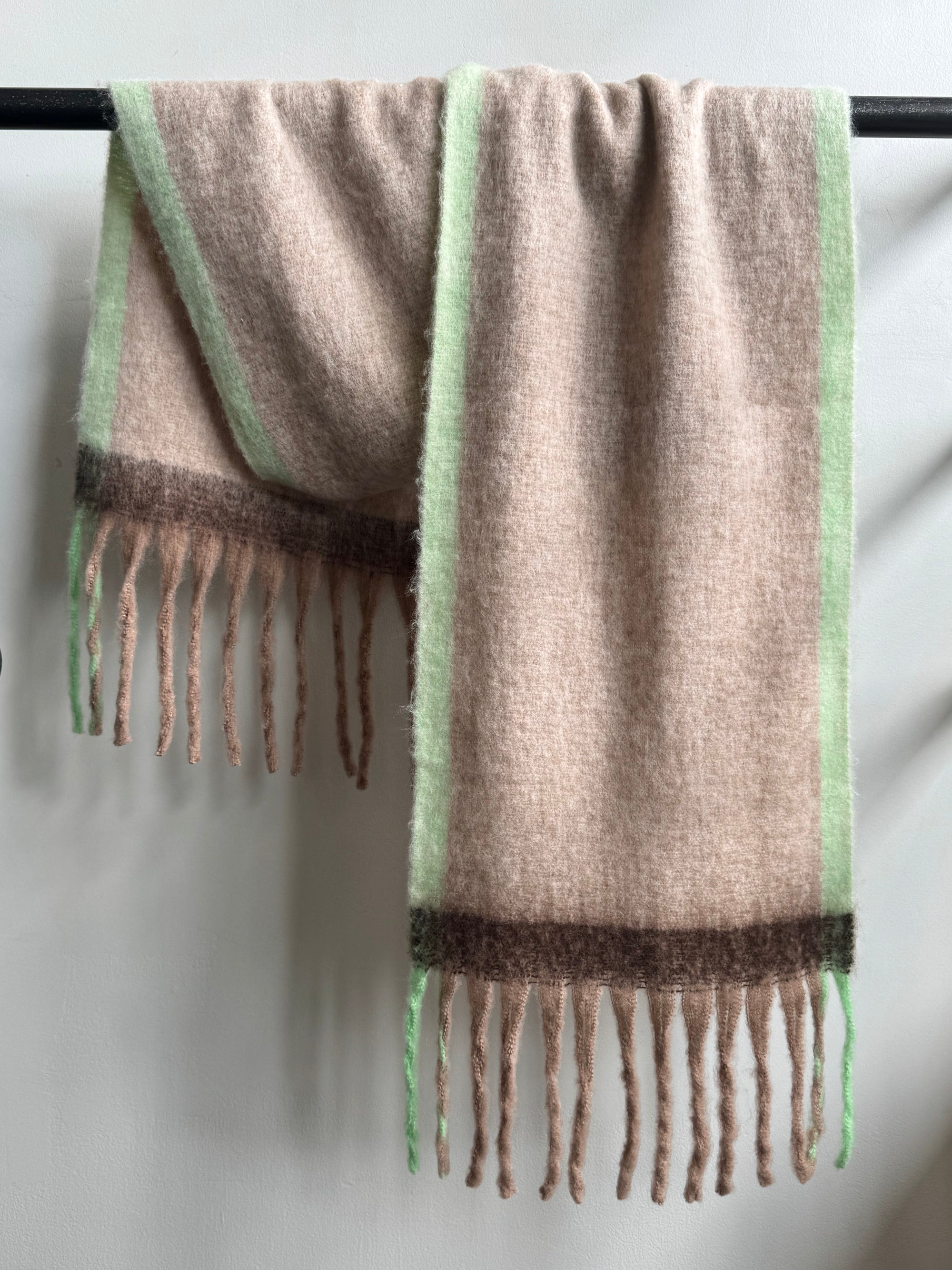 BOULEVARD Scarf