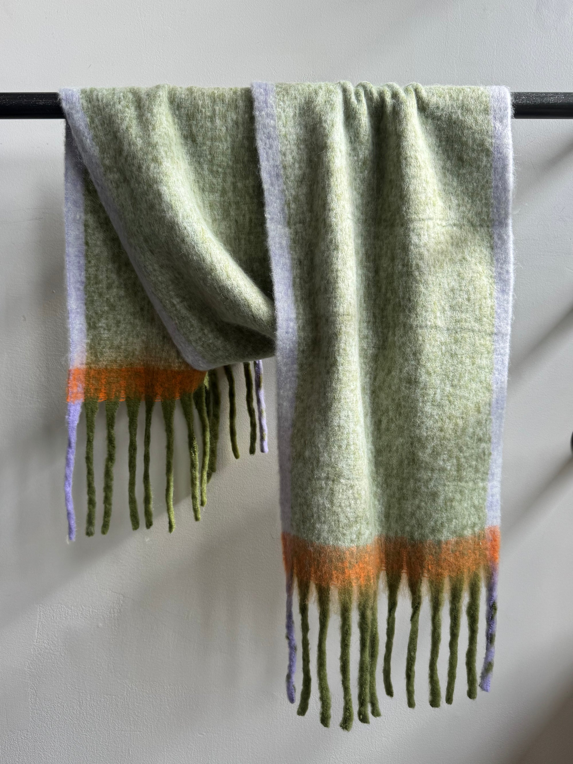 BOULEVARD Scarf