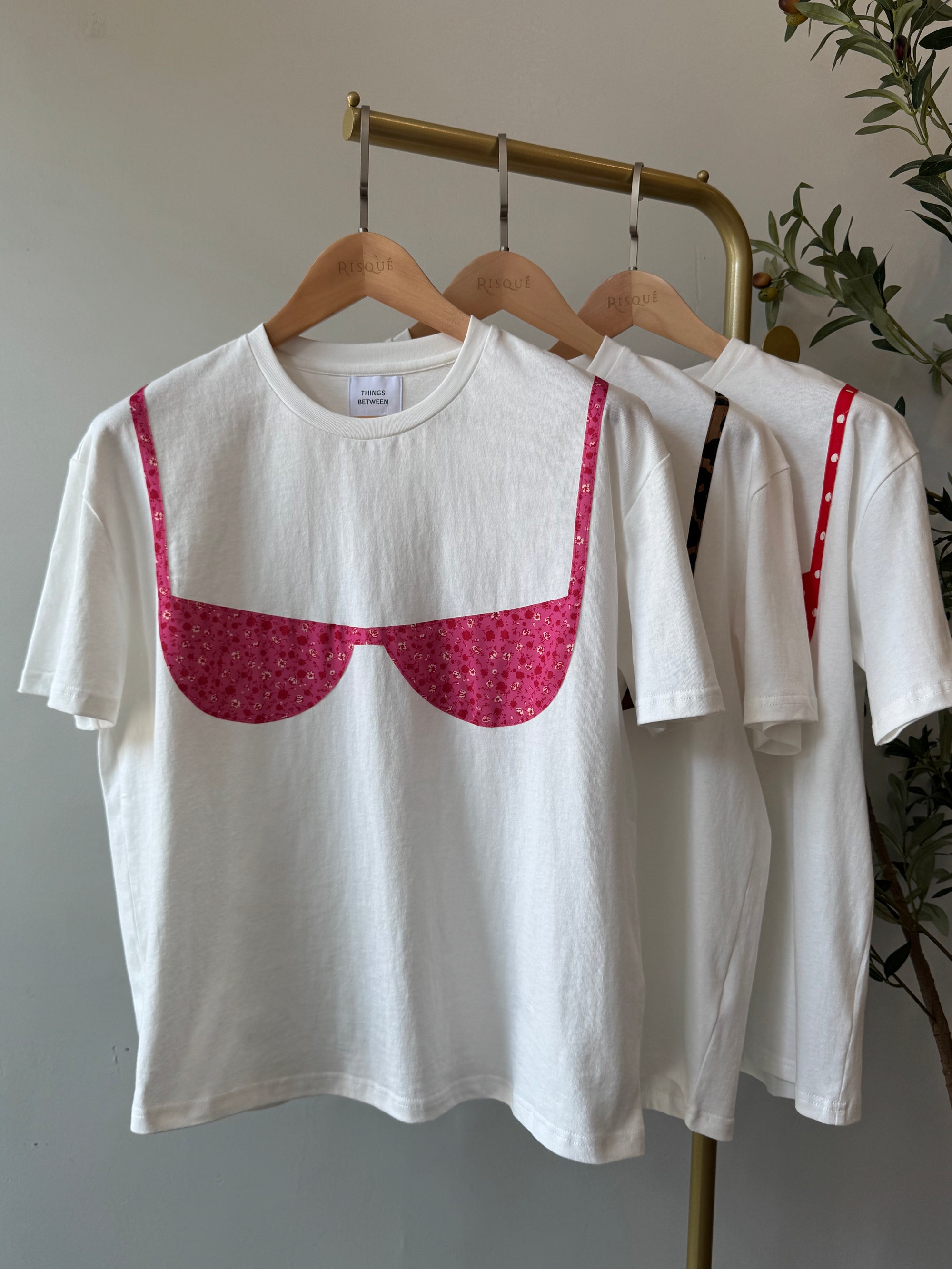 SUNBATHING Tee