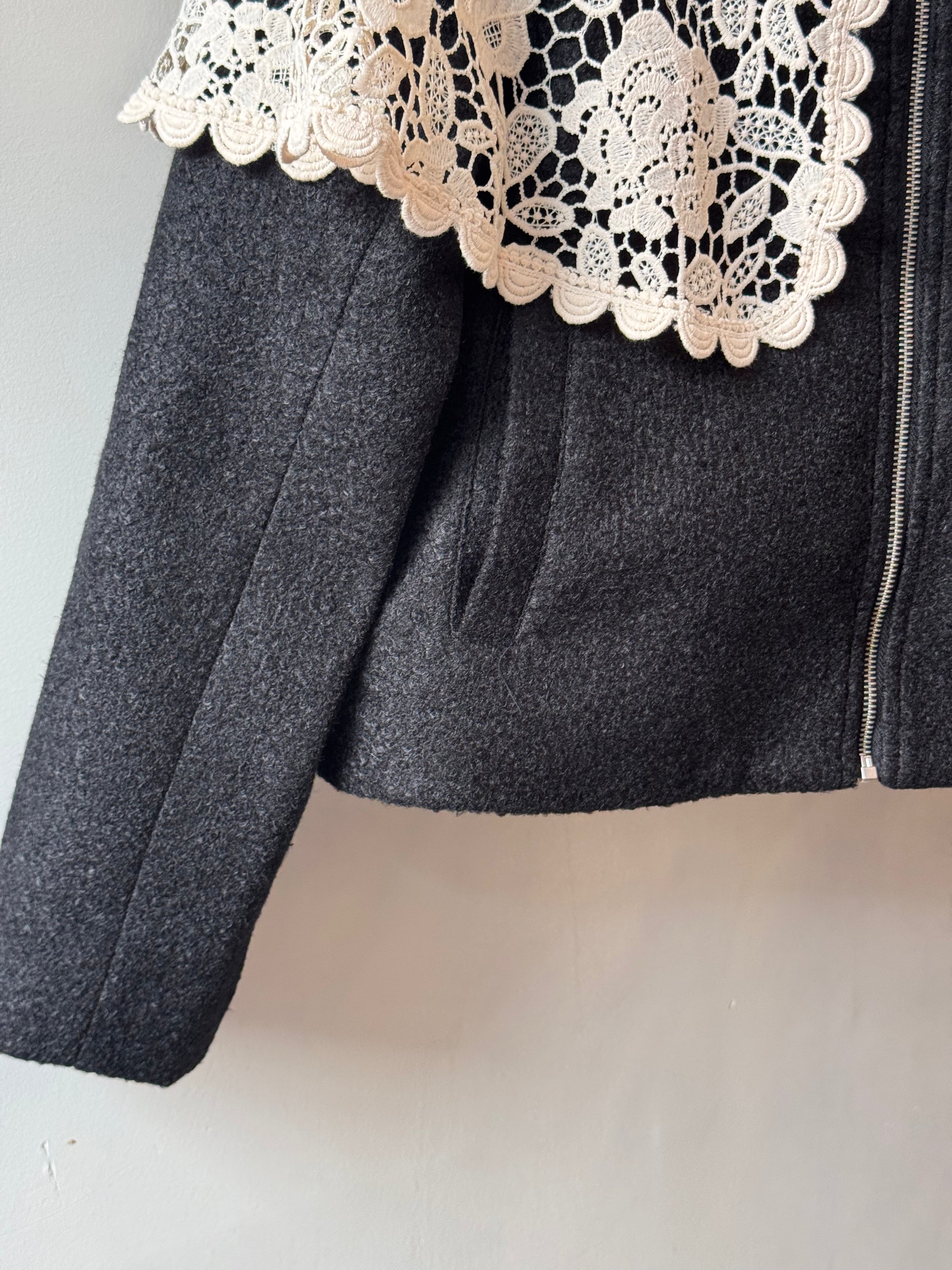 AKSEL Jacket