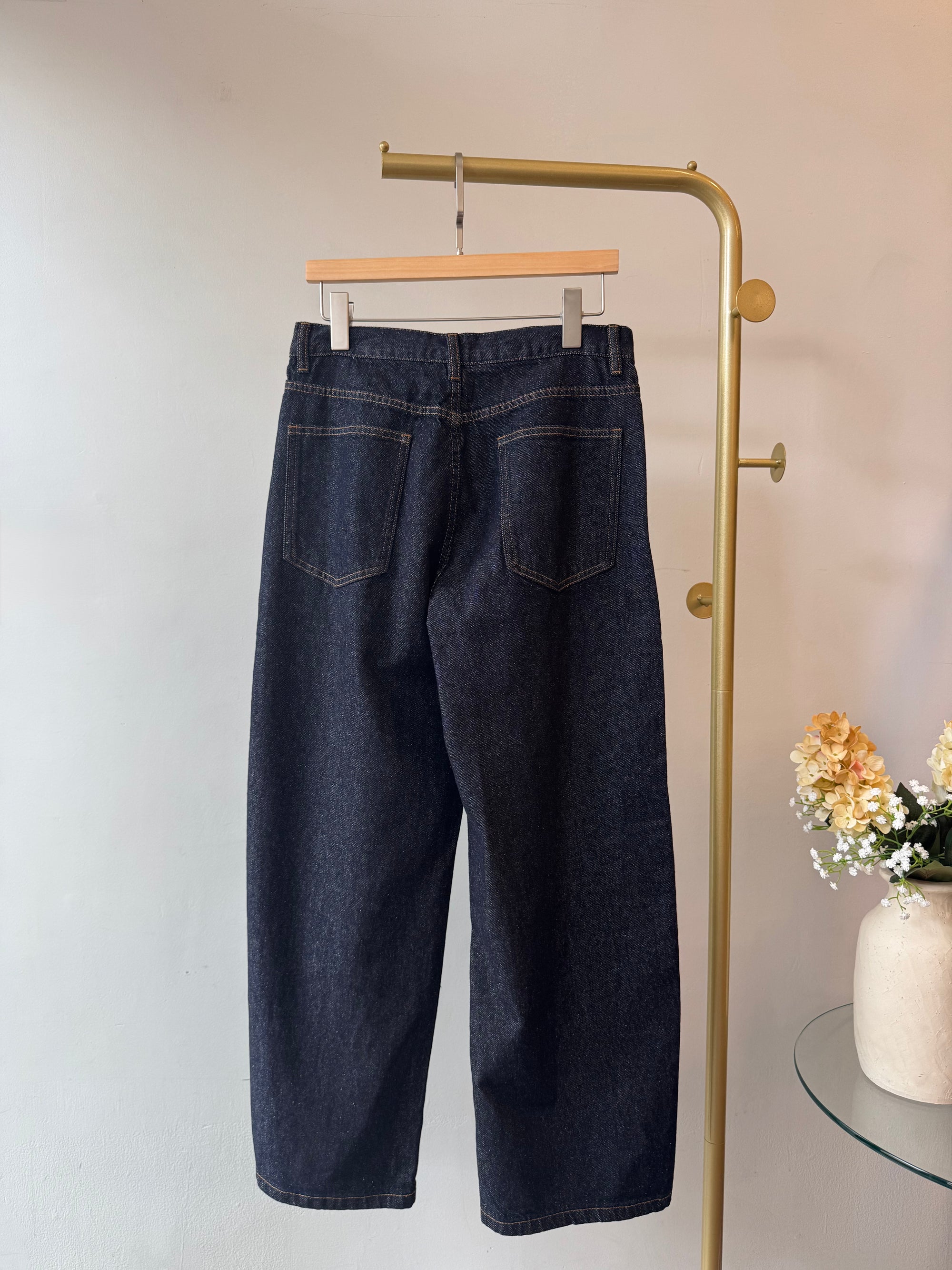 REVIVE Barrel Jeans