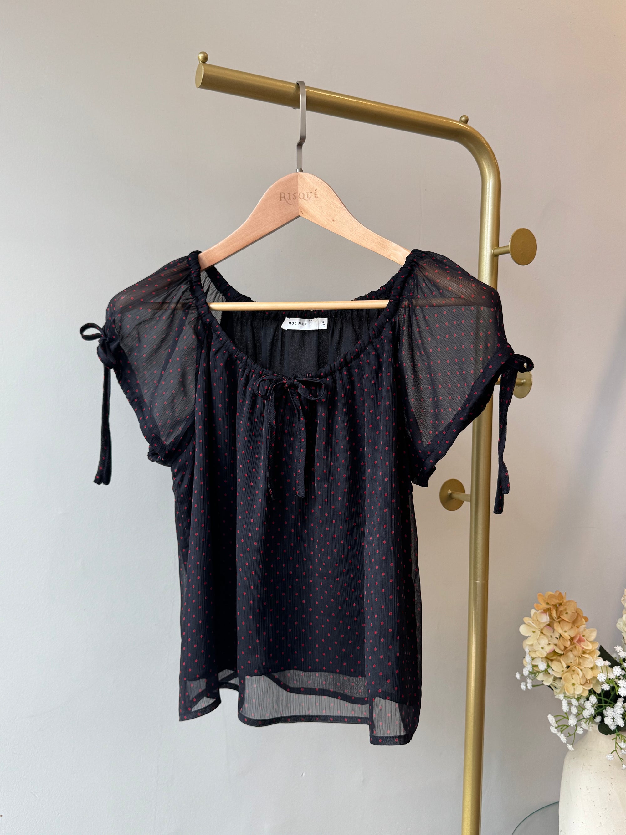 THE LAUREN Top