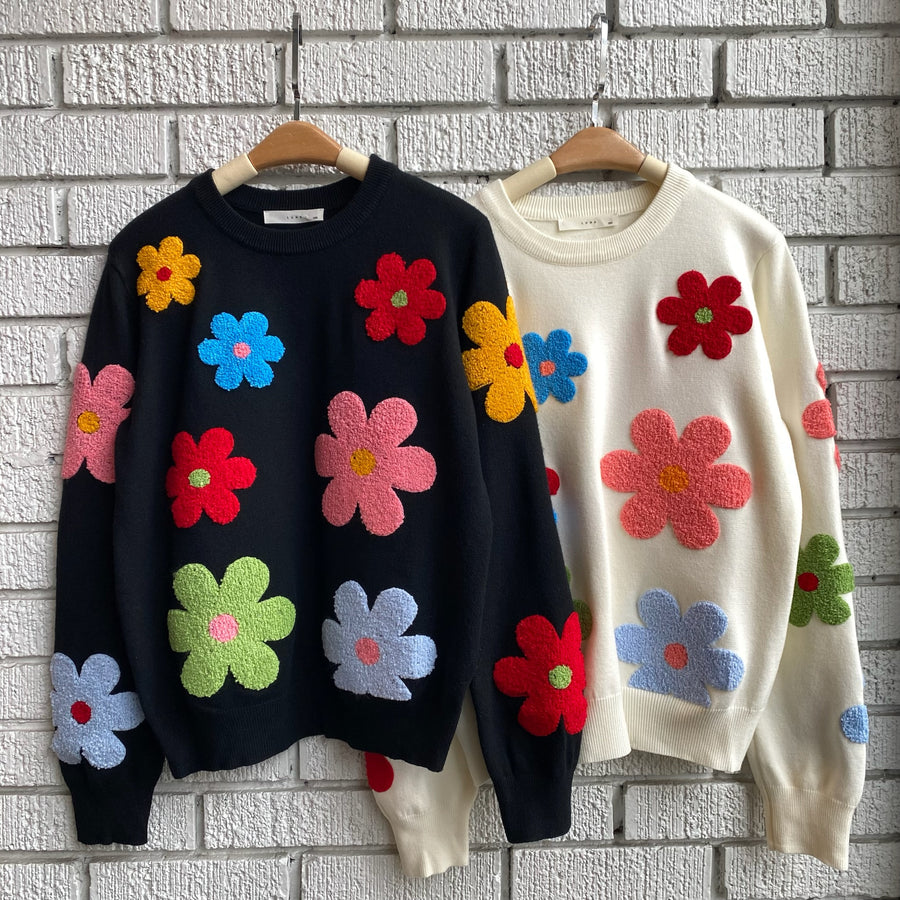 ALL THE DAISIES Sweater