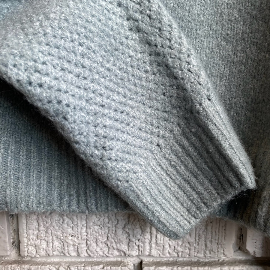 LITZY Sweater