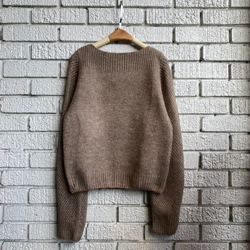 LITZY Sweater