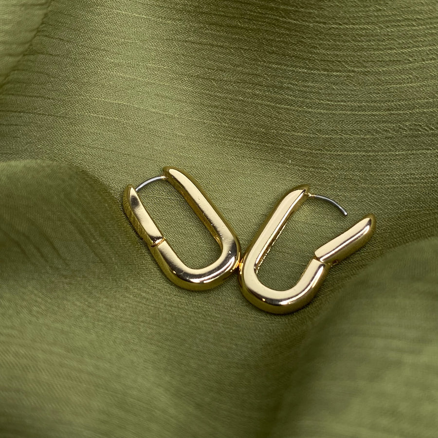 Oval Hoops