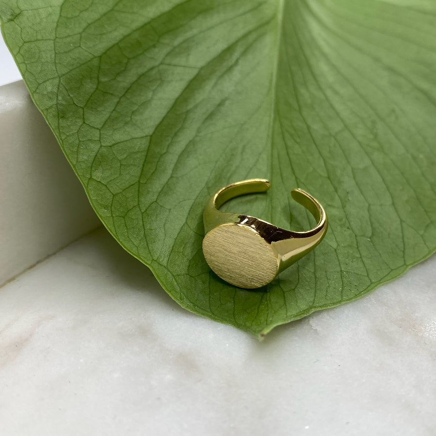 Signet Ring