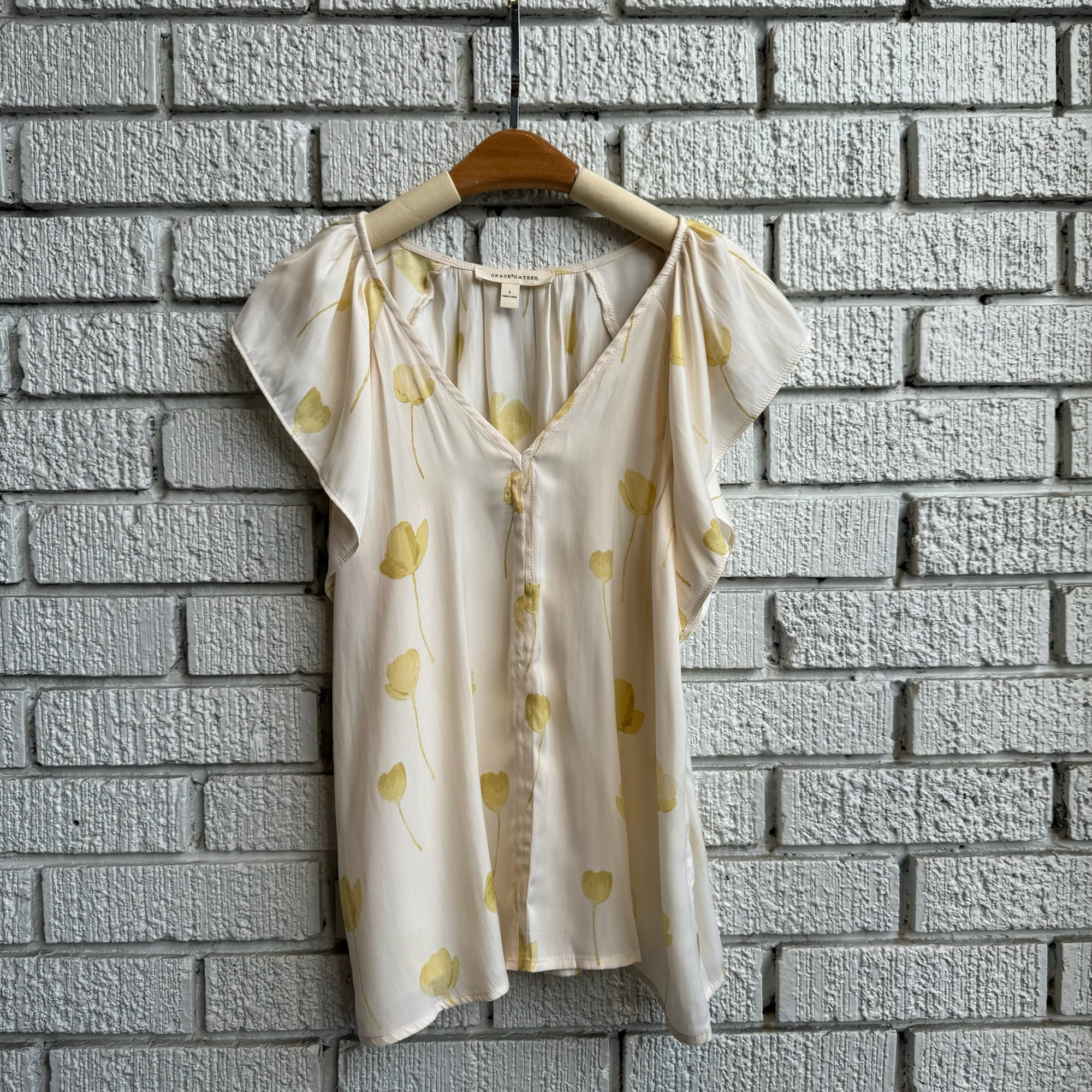ROSEWATER Top