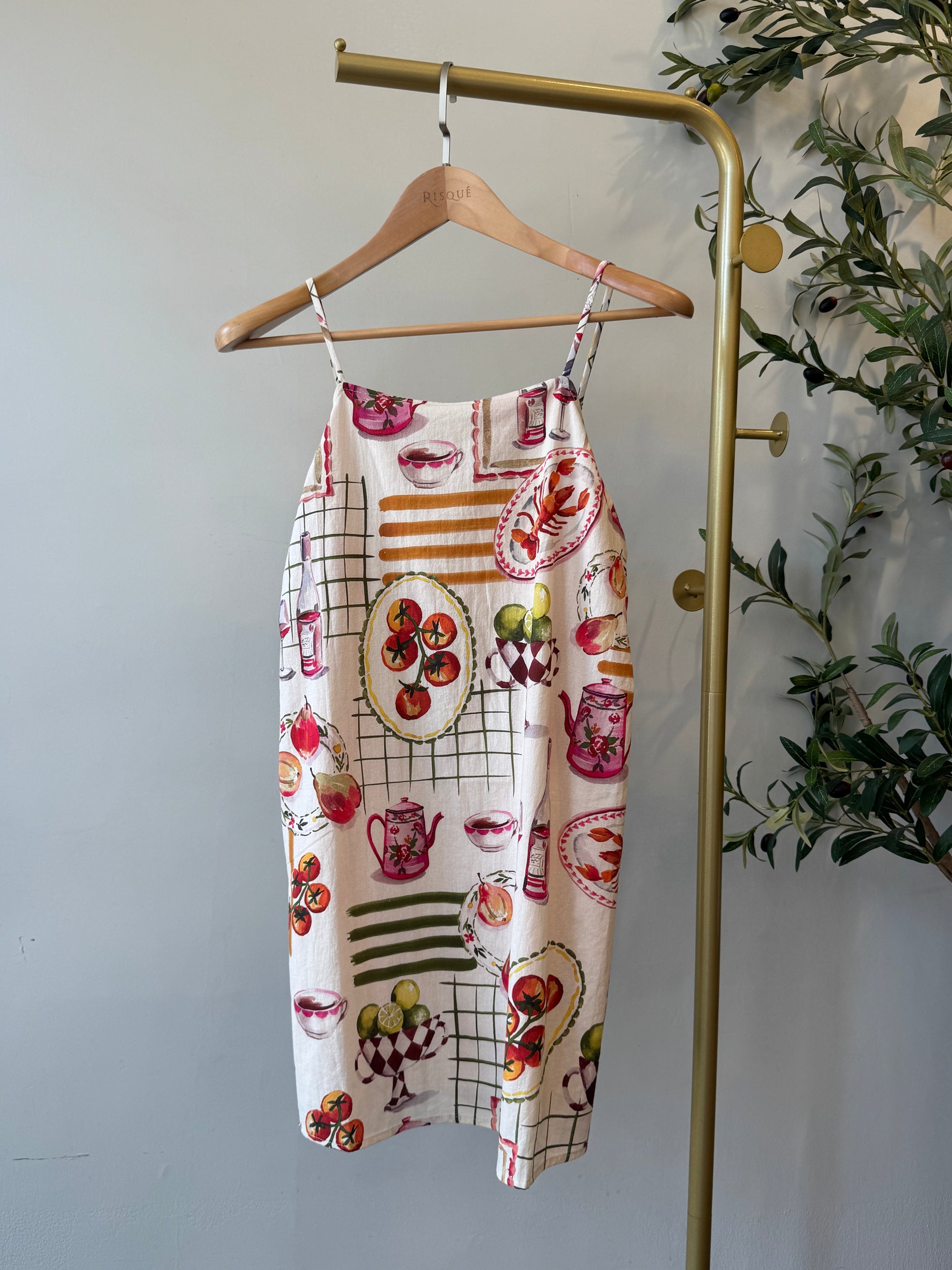 AT THE DINNER TABLE Dress
