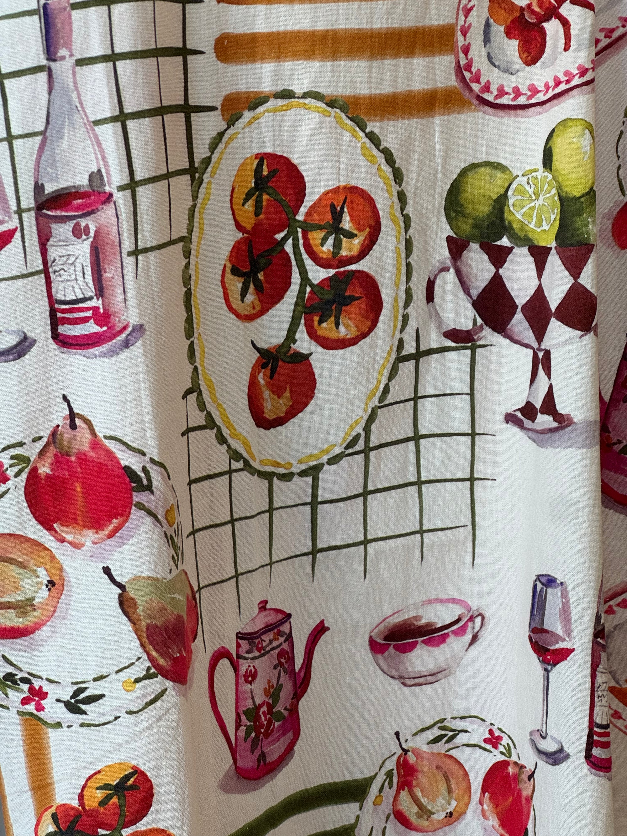 AT THE DINNER TABLE Dress