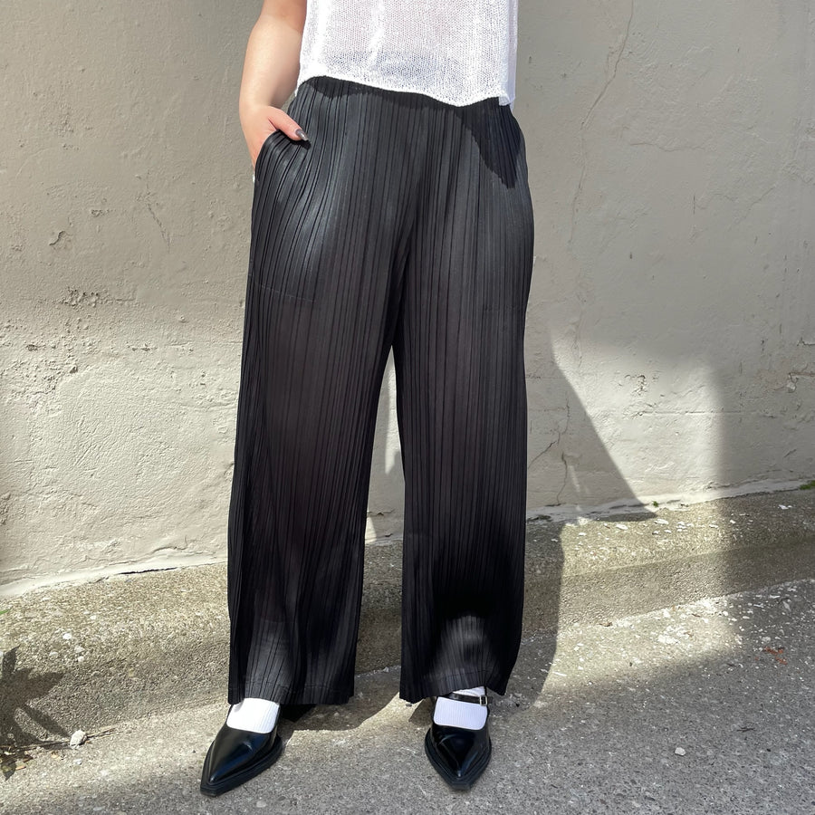 MATILDA Plisse Pant