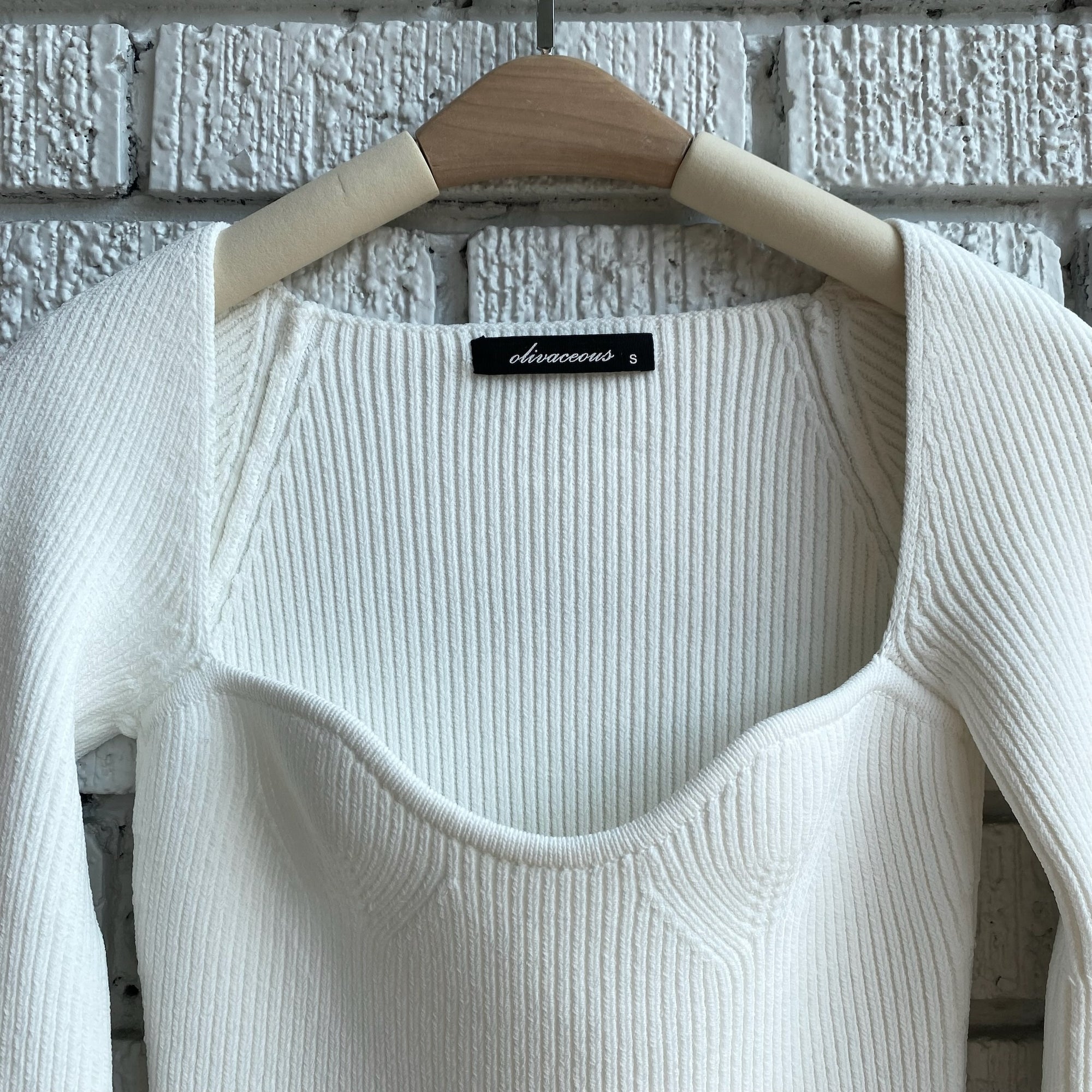 SWEETHEART Sweater