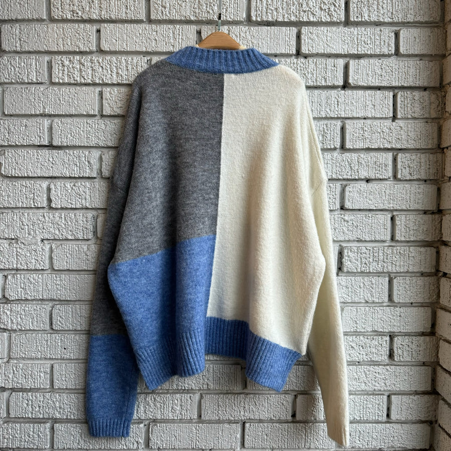 SAWYER Colourblock Sweater