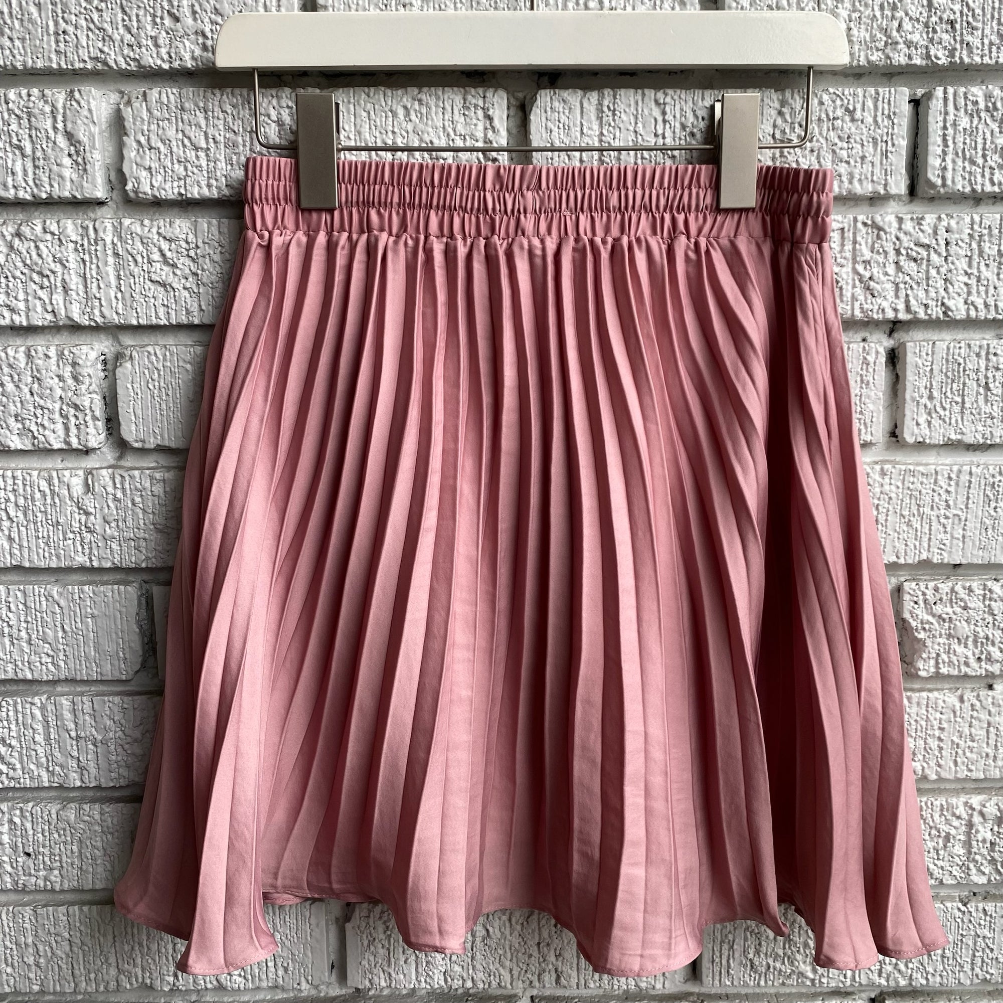 ROSA Pleated Mini Skirt