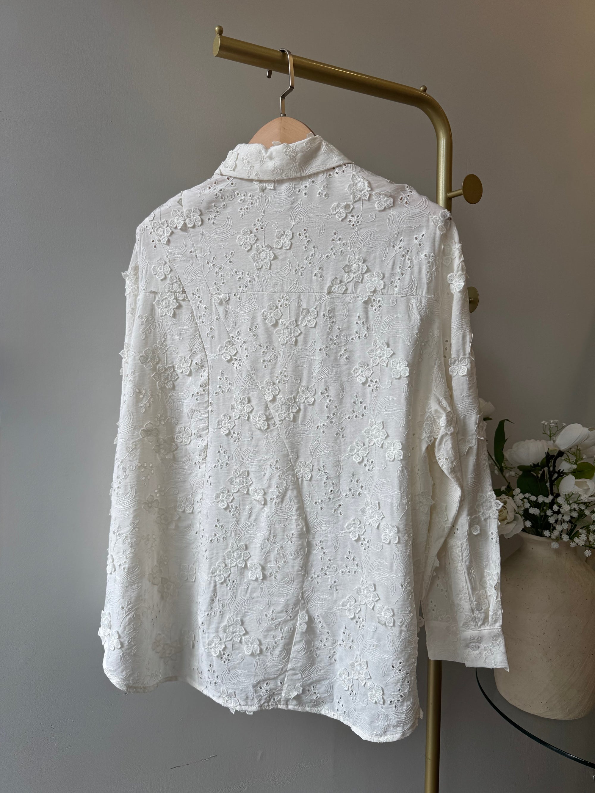 URBAN BLOSSOM Shirt