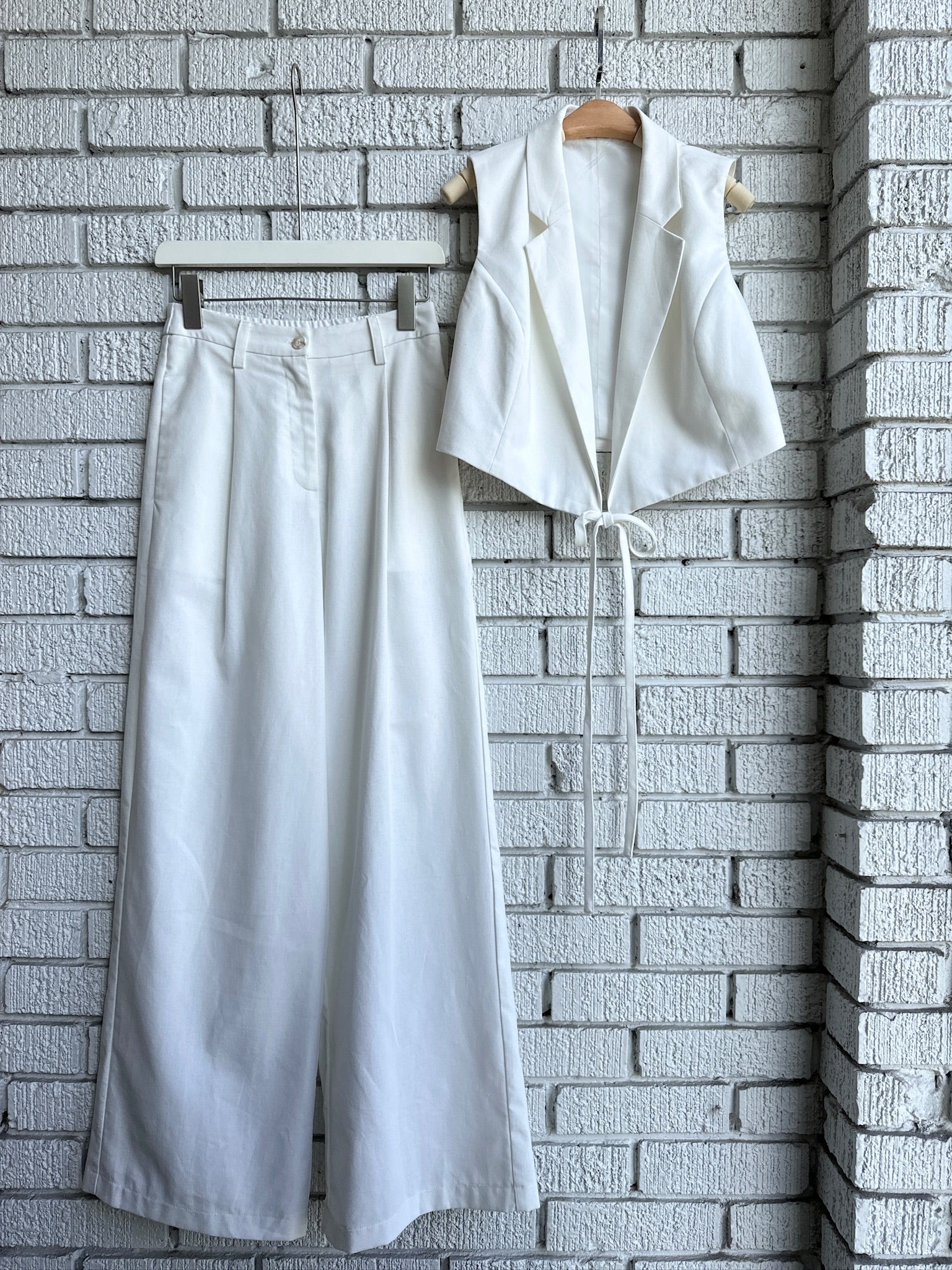 BUSY BEE Trousers