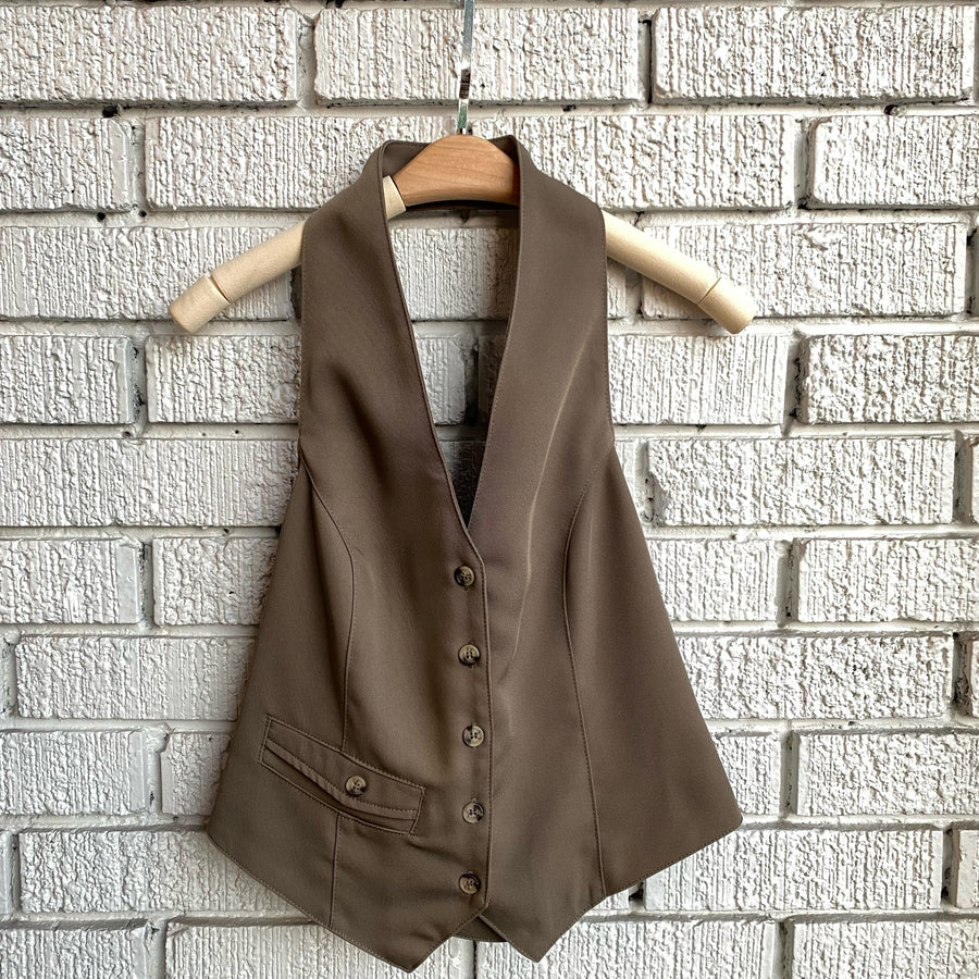 MATEO Halter Vest