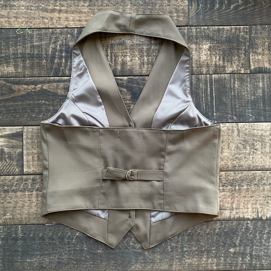 MATEO Halter Vest
