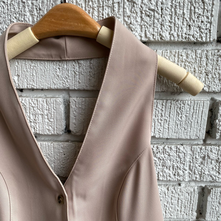 MATEO Halter Vest