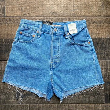 LEVI'S Ribcage Shorts