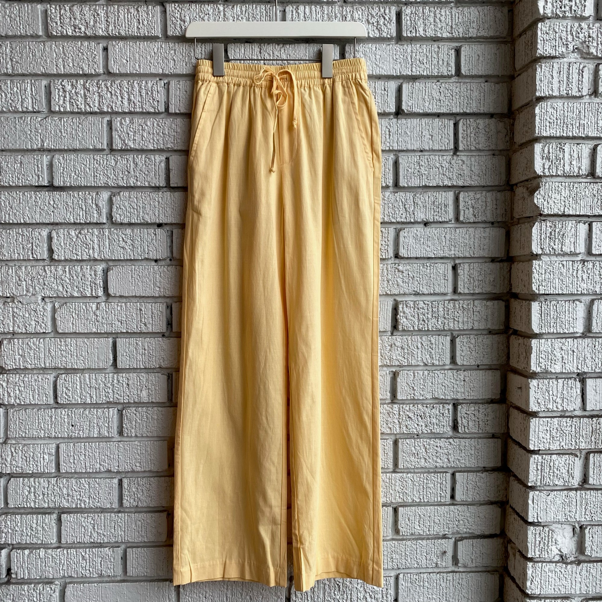 JIA Pants