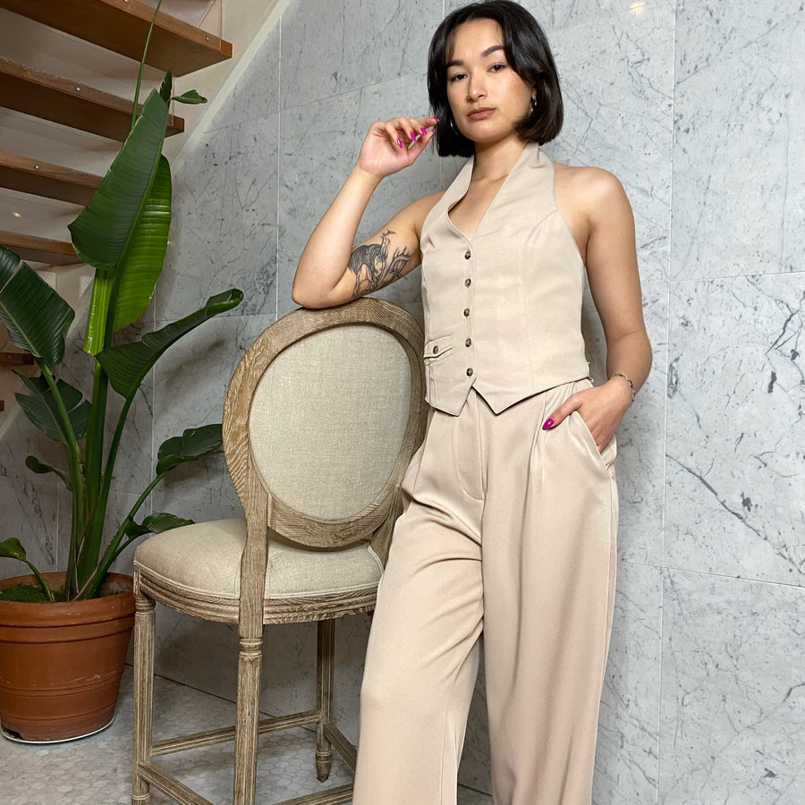 MATEO Halter Vest