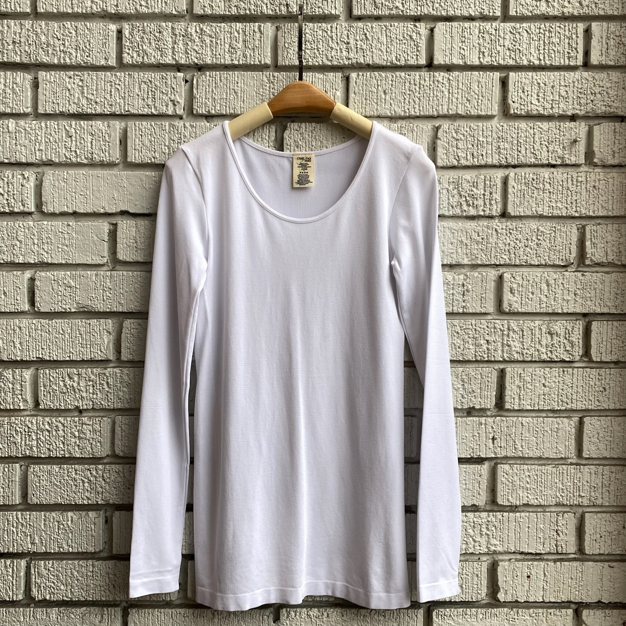 Bamboo Scoop Neck Long Sleeve Top