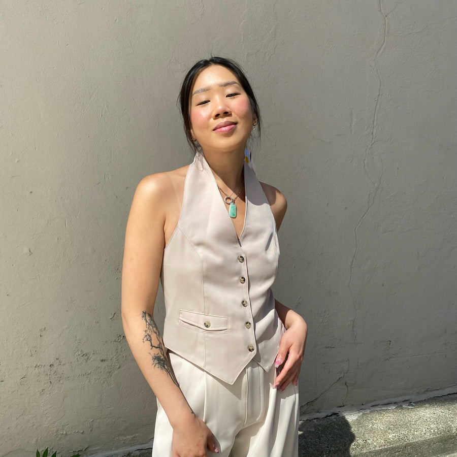 MATEO Halter Vest