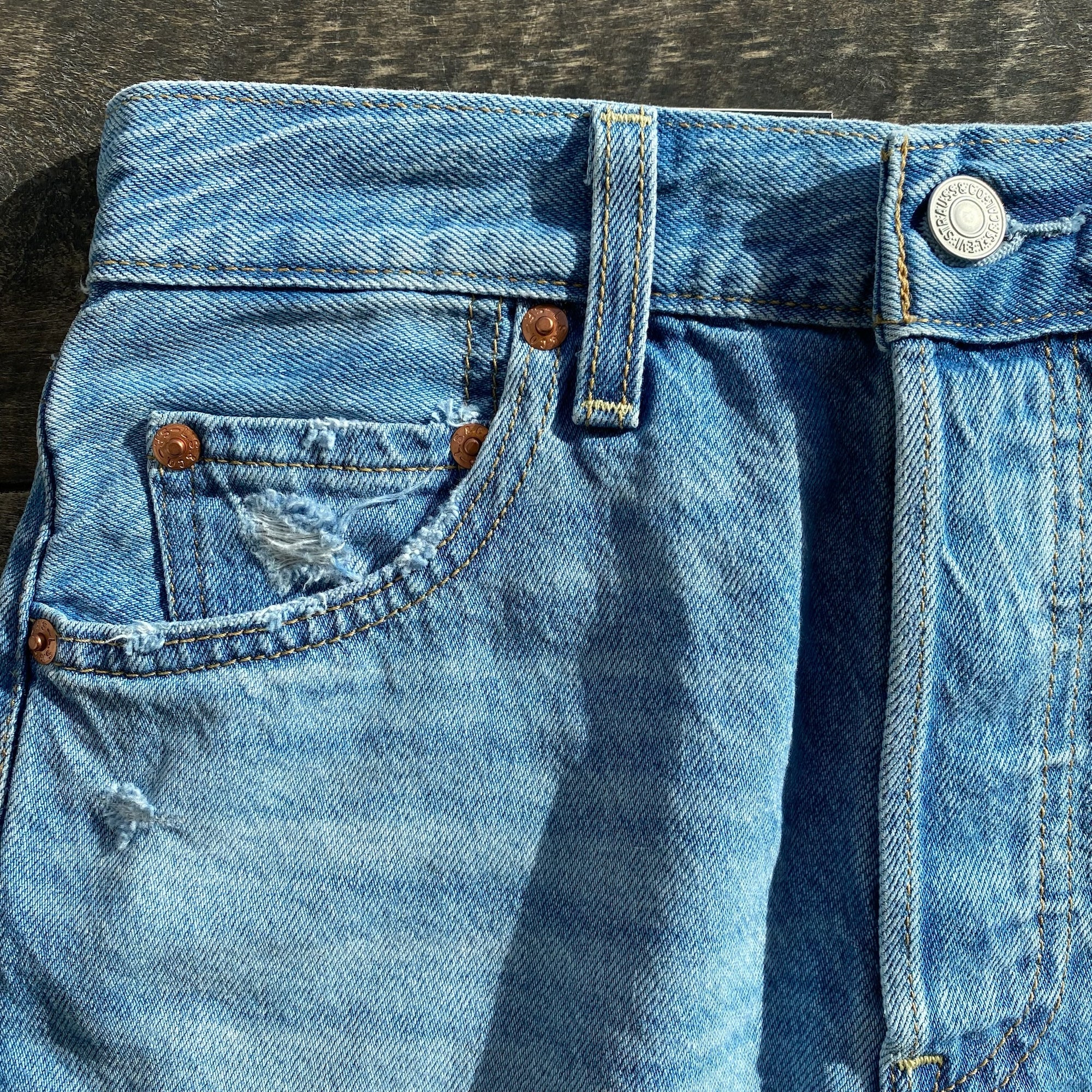 LEVI&#39;S RIBCAGE Shorts
