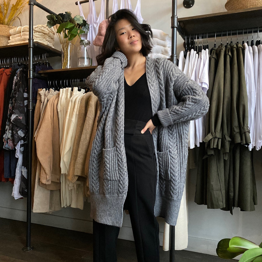 MONROE Cable Cardigan