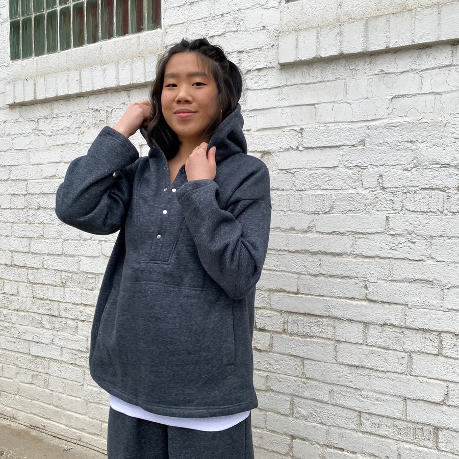 HUNTLEY Boxy Hoodie