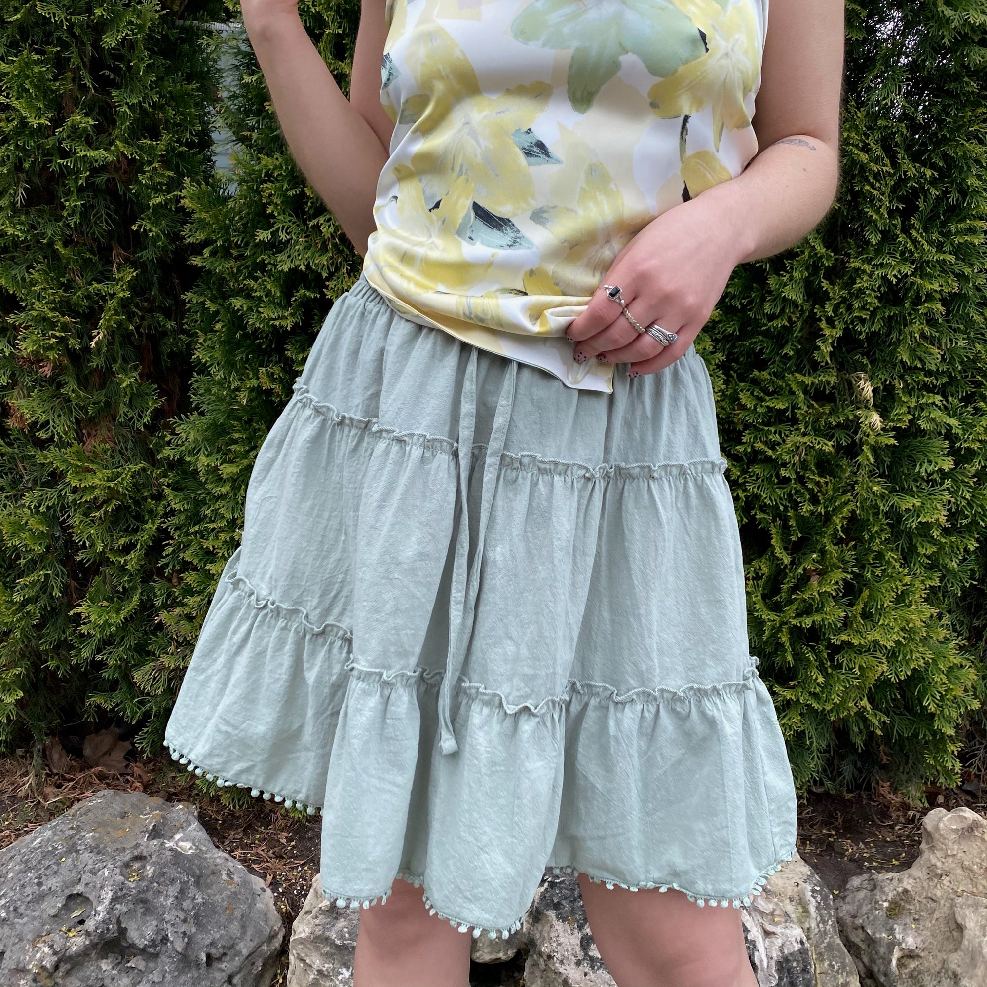 DAISY Ruffle Mini Skirt