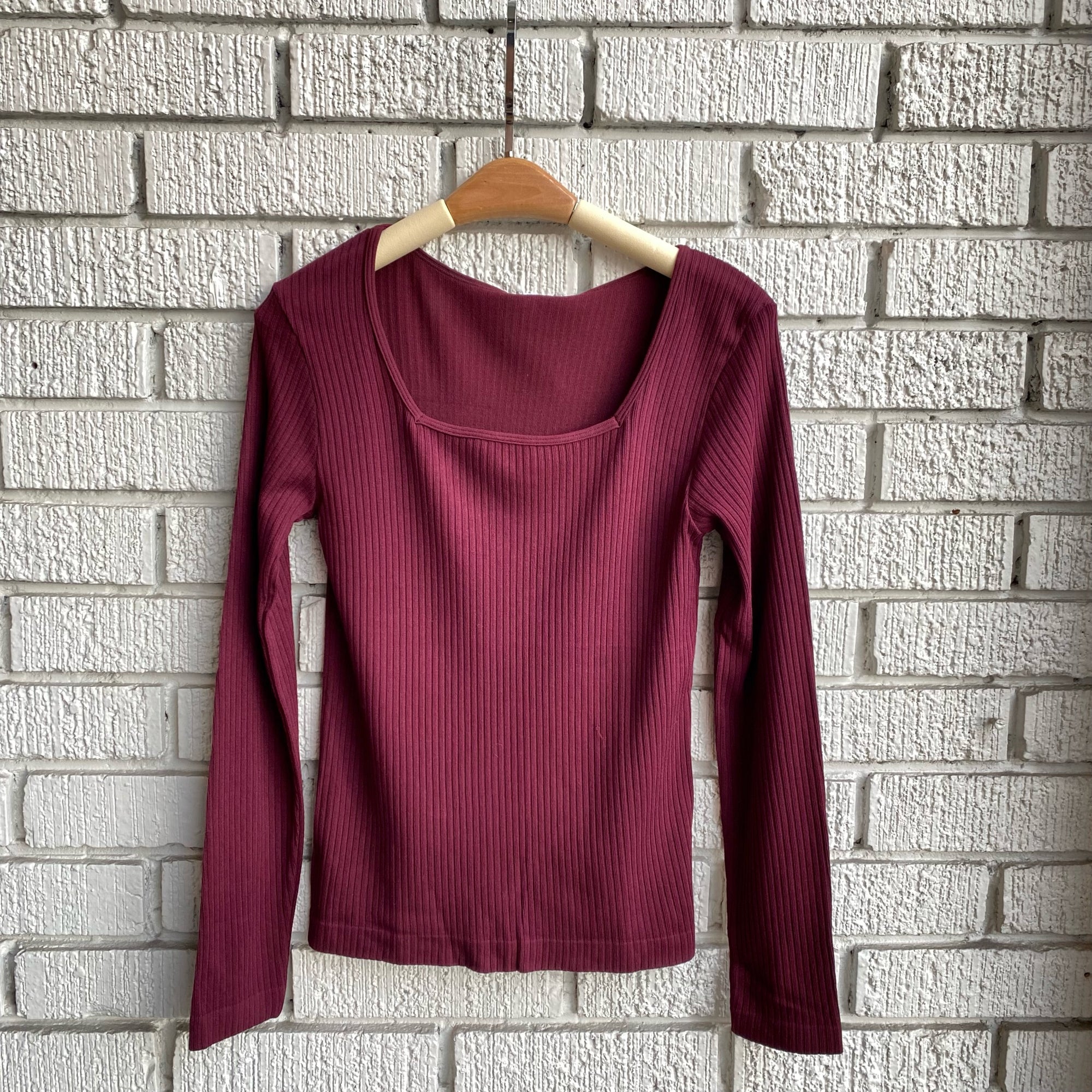 EDA Ribbed Square Neck Top