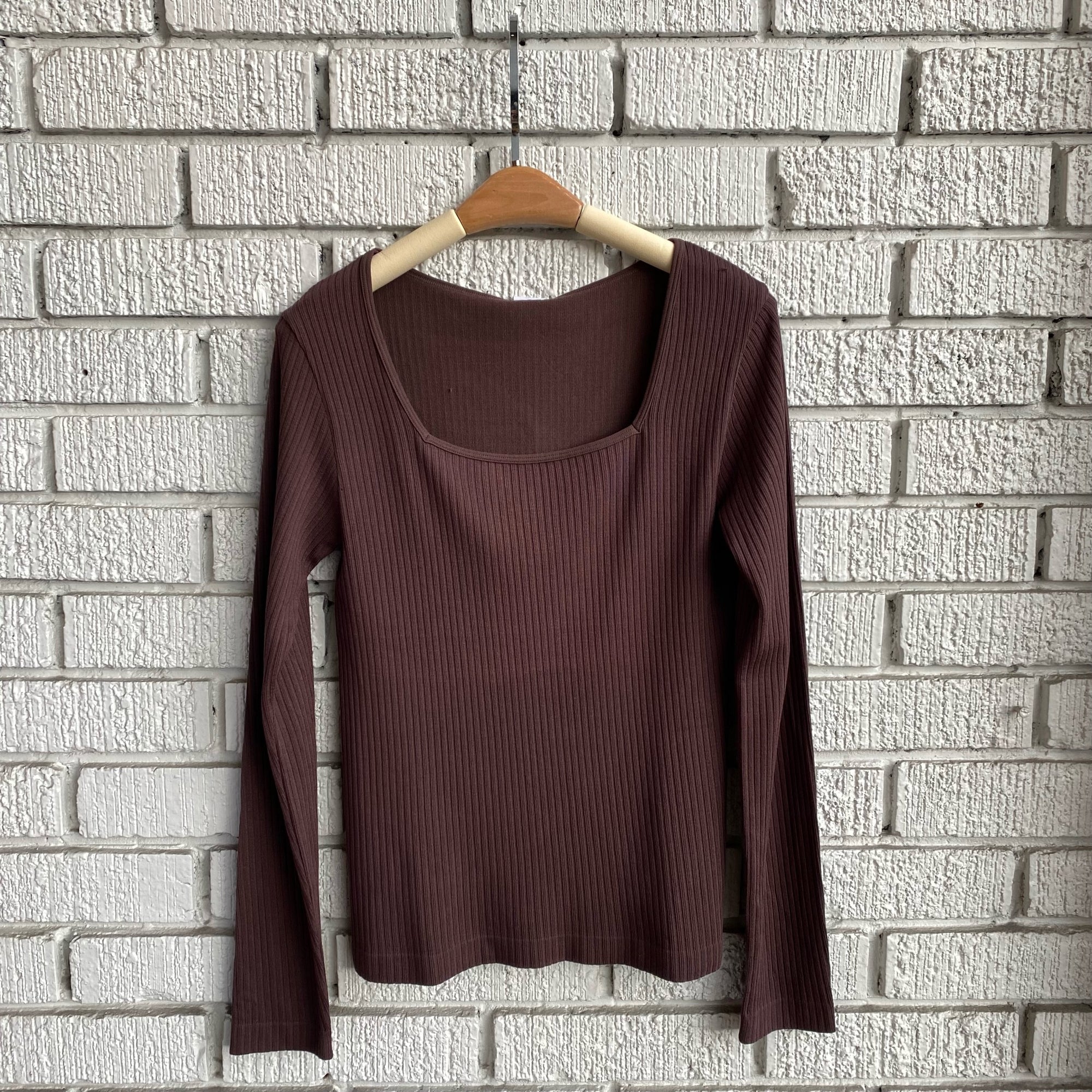 EDA Ribbed Square Neck Top