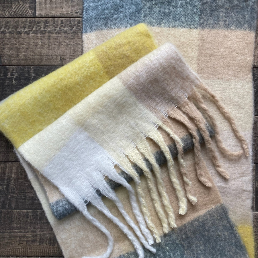 SAYLOR Oversized Scarf